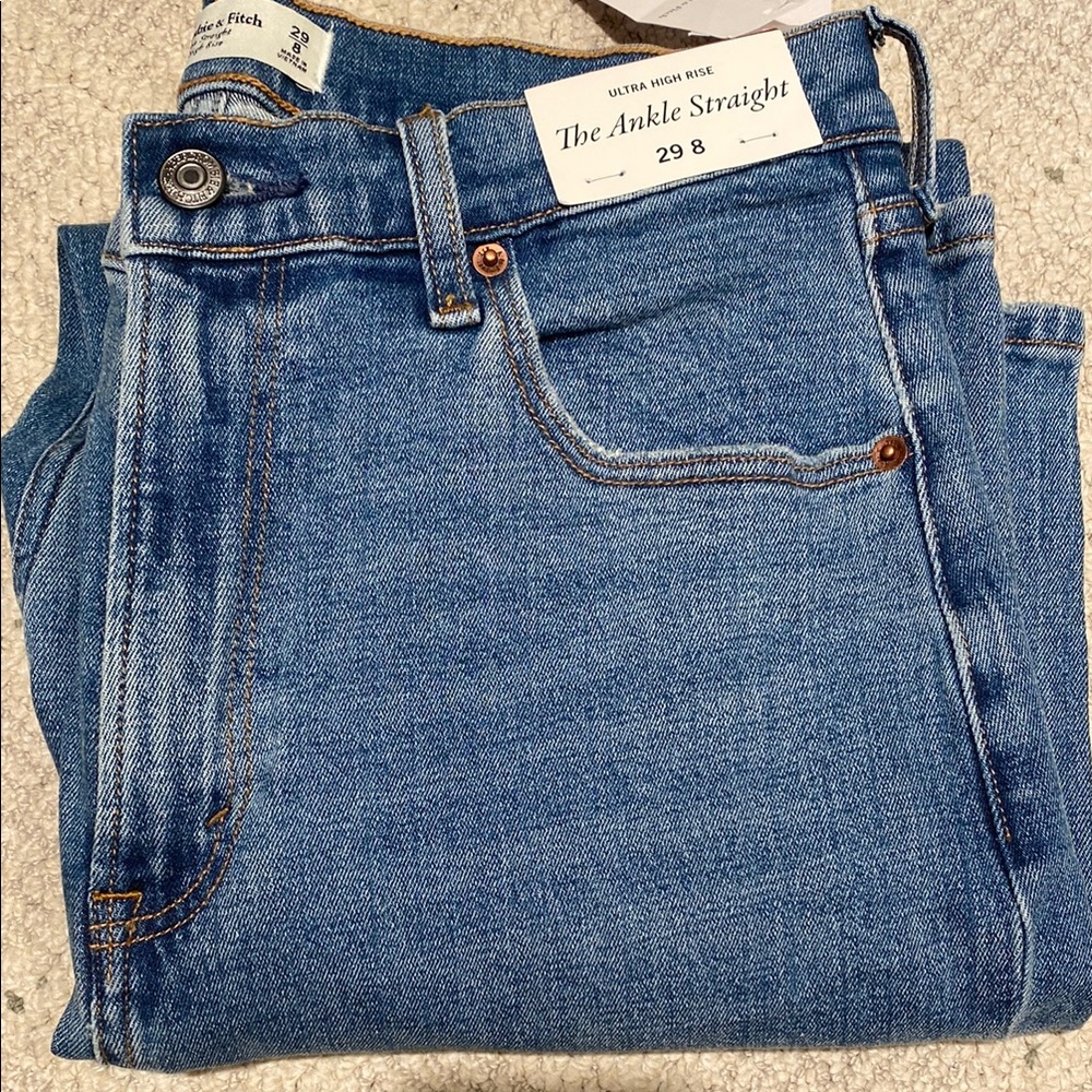 Abercrombie & Fitch Blue Jeans